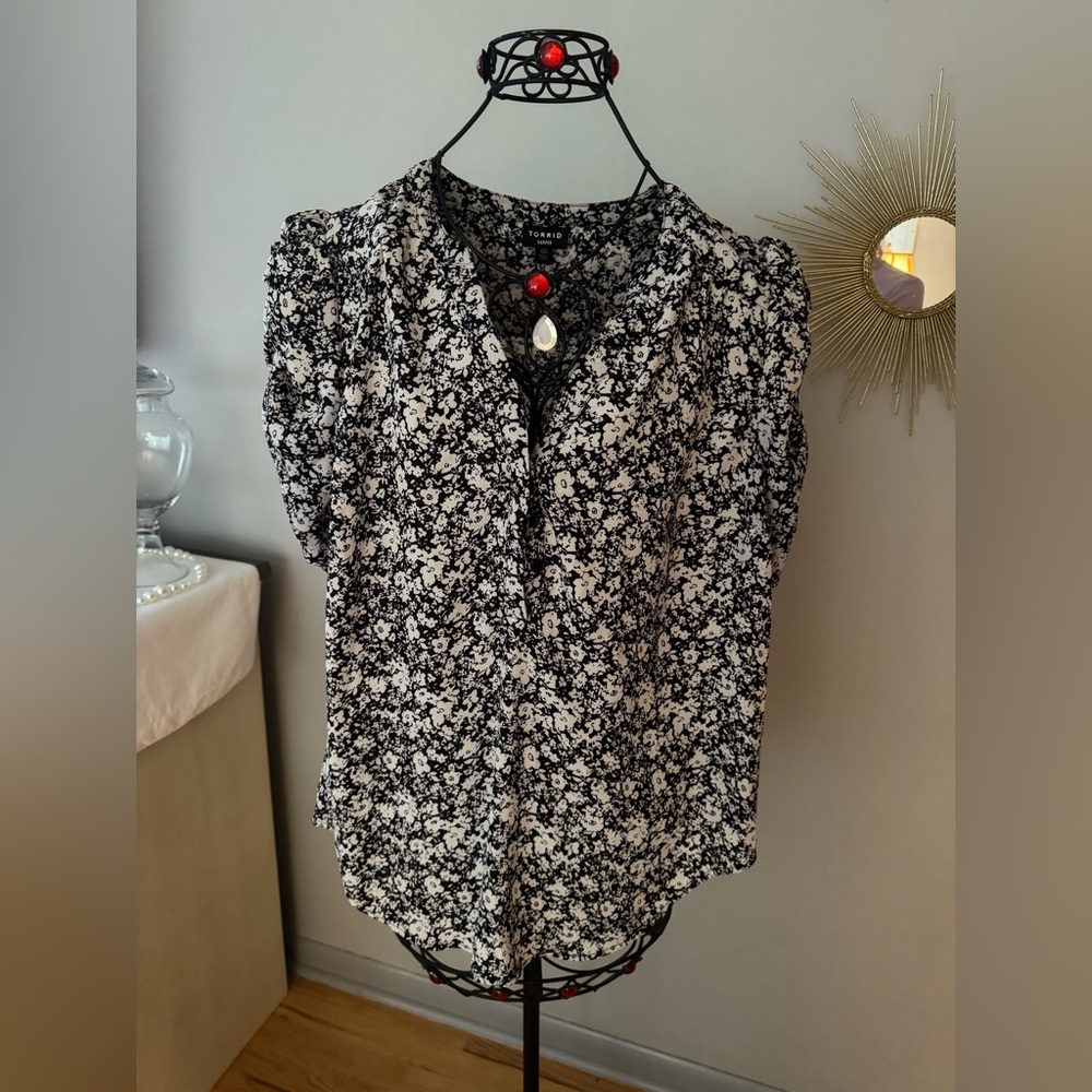 Torrid Black and White Floral Blouse